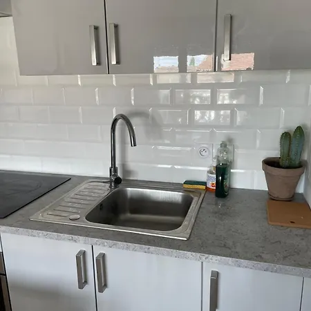 Cosy Proche Paris Cdg Parking Apartment