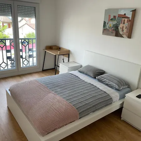 Cosy Proche Paris Cdg Parking *